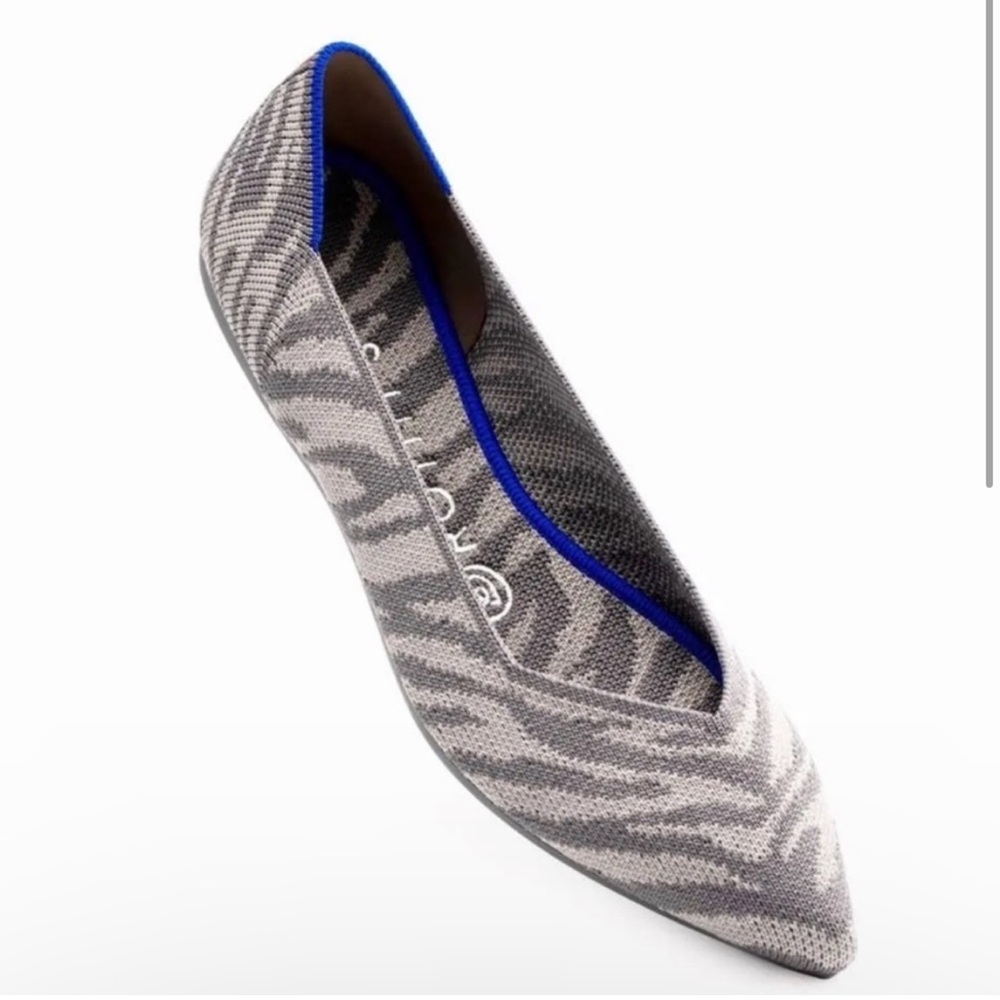 Rothy’s Gray Zerba The Point Flat Size 8 RETIRED COLOR!